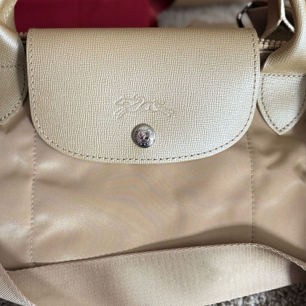 Longchamp Large Foldable Travel Tote in Beige - Picture 8 of 14
